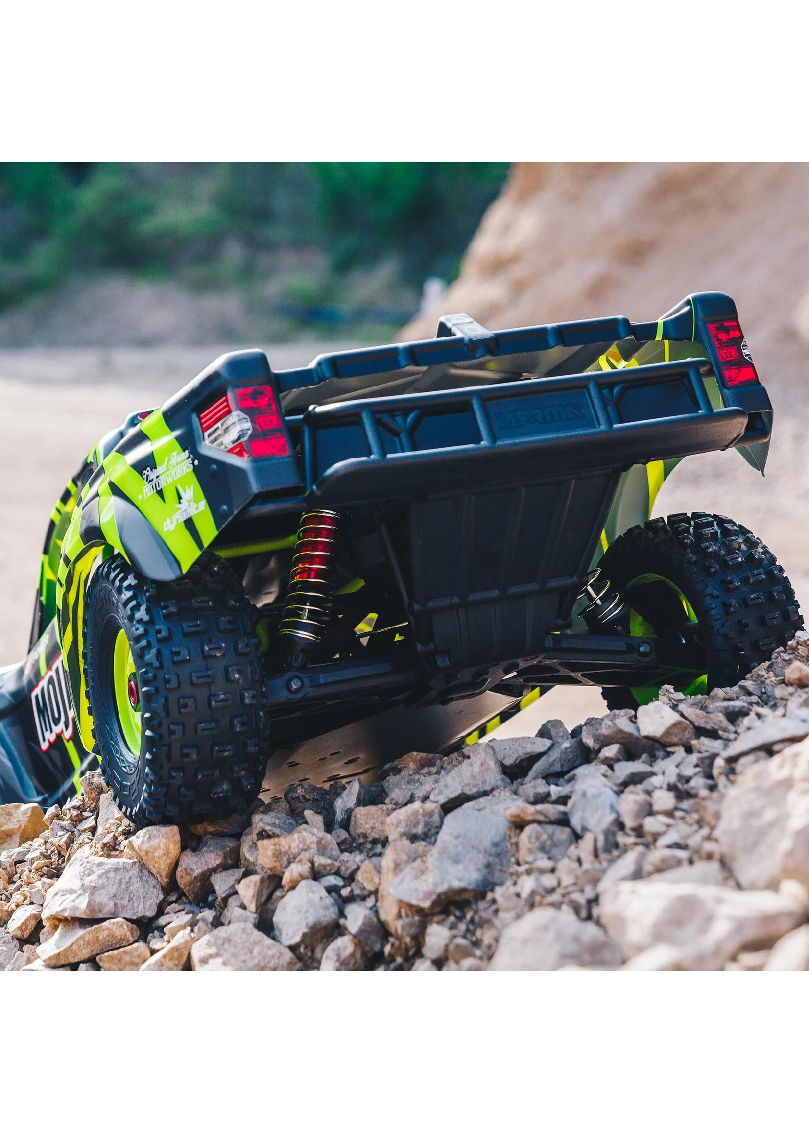Arrma 1/7 MOJAVE 6S V2 4WD BLX Desert Truck With Spektrum Firma RTR - Green/Black - Image 4