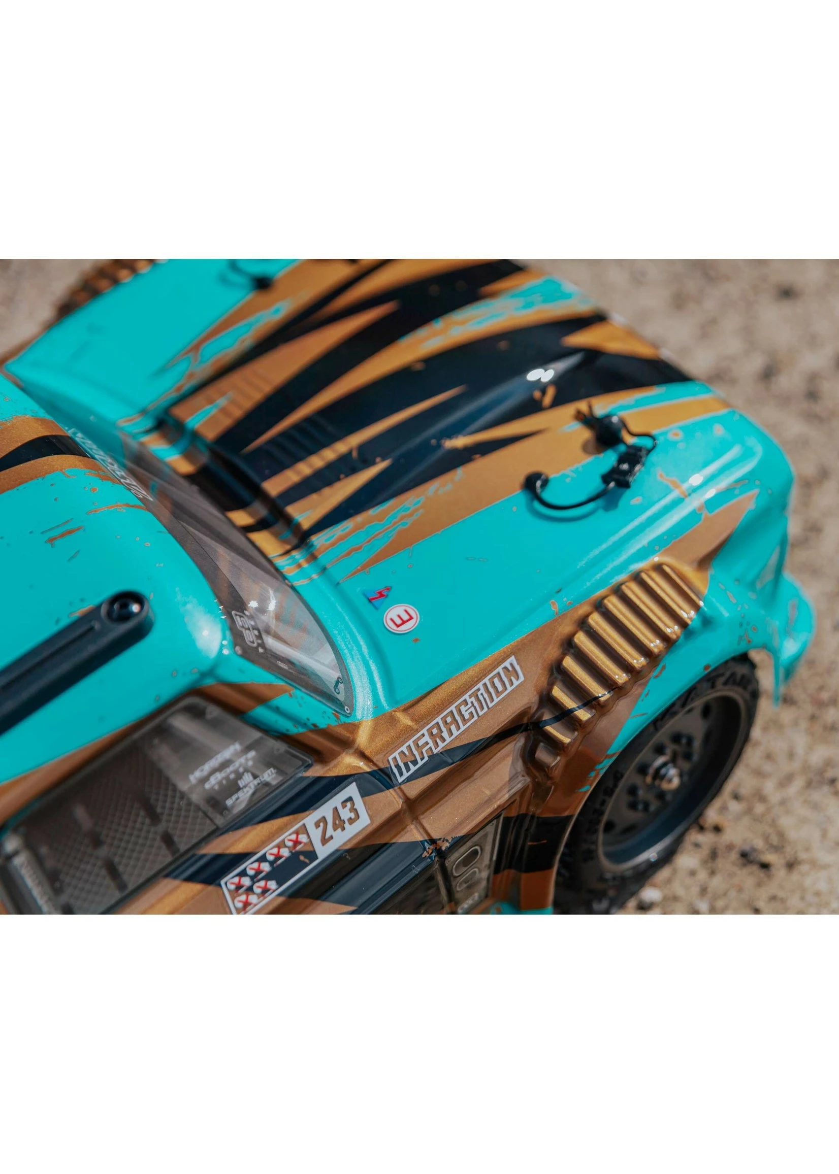 Arrma 1/8 INFRACTION 4X4 MEGA Resto-Mod Truck RTR - Teal/Bronze - Image 7